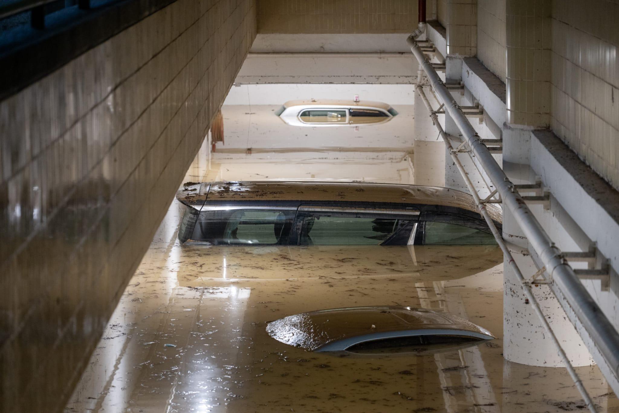颱風樺加沙|打風水浸壞車 車保點先有得賠?4大關鍵因素須知。(資料圖片)