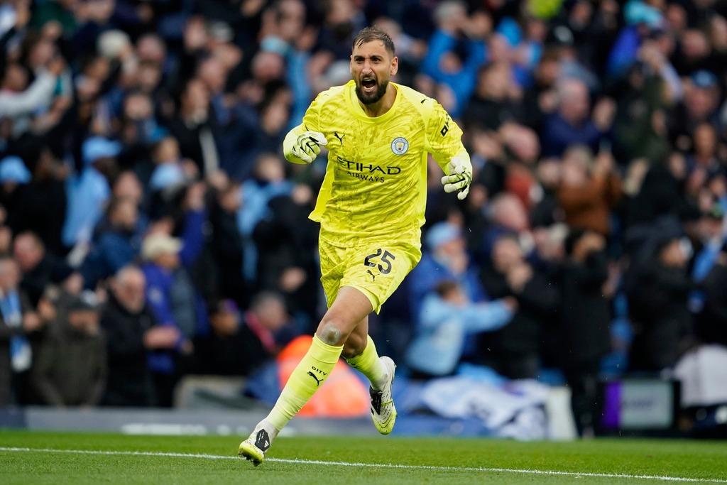 英超︱曼城盧基當拿隆馬(Gianluigi Donnarumma)有一球神救。(路透社)