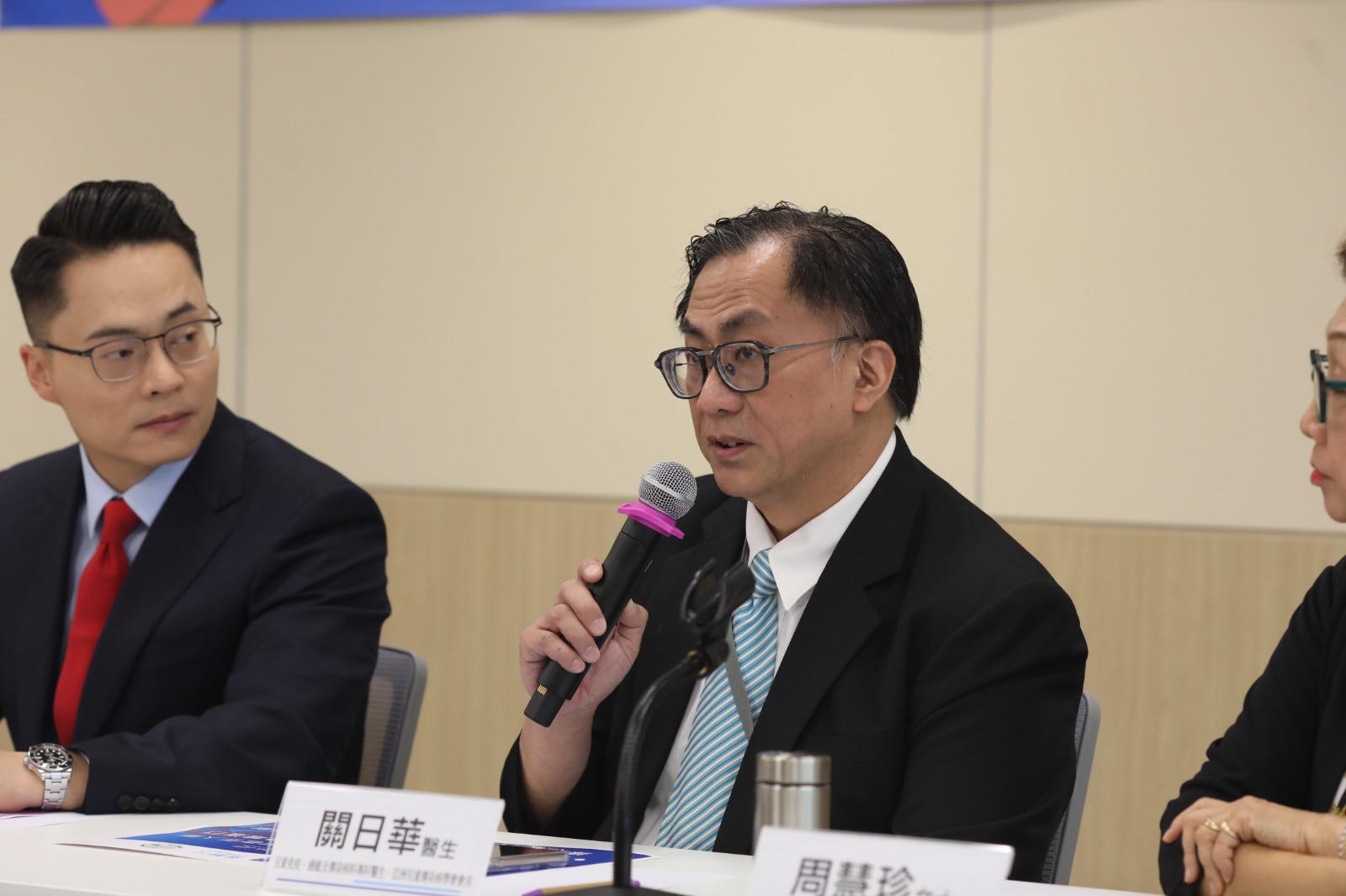 梁熙聯同婦產科、兒科、護理、幼兒教育等多位專家提出建議。