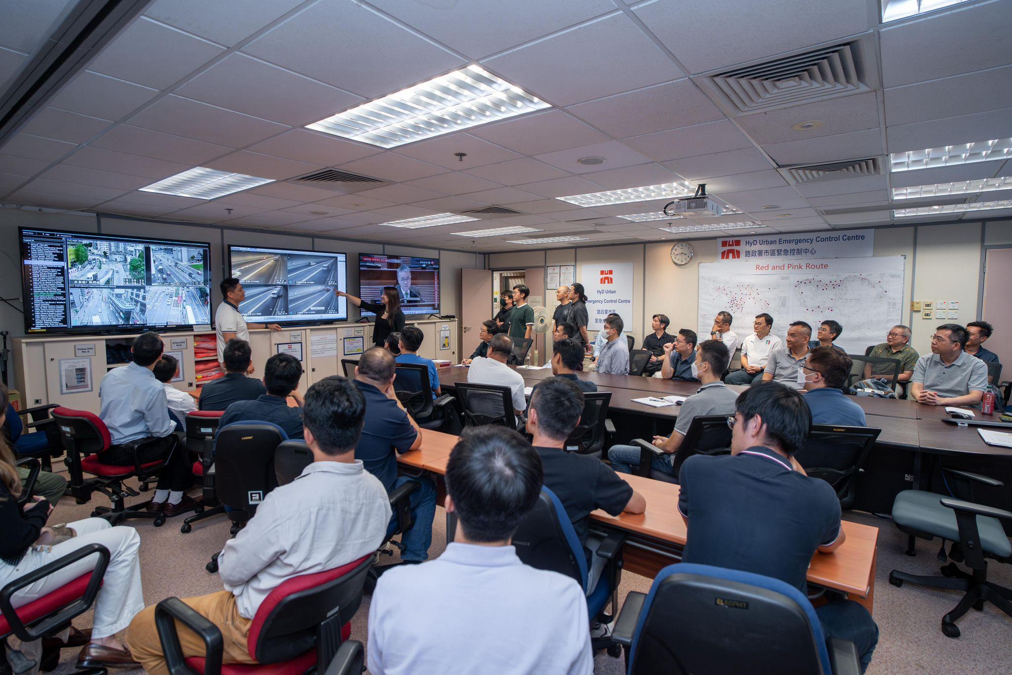 颱風樺加沙︱路政署:已作好準備 應對公共道路突發情況 (@IG hydgovhk圖片)