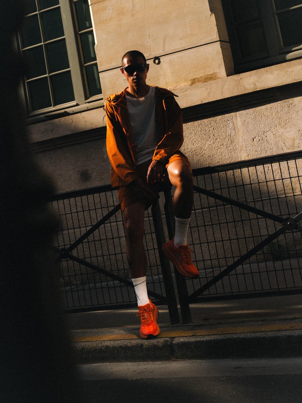 Li-Ning x NINEpointNINE「Light Tracker」系列即日起於指定Li-Ning香港專門店發售。