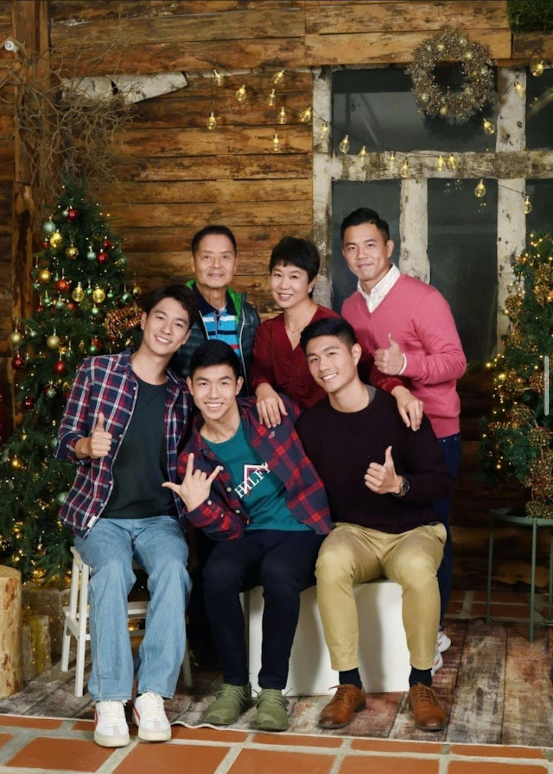 吳大強育有4名兒子。