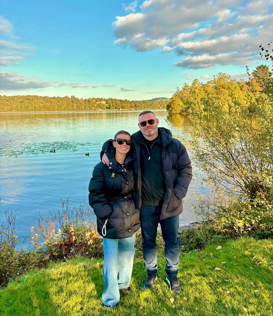 朗尼(Wayne Rooney)感謝妻子高蓮(Coleen)。