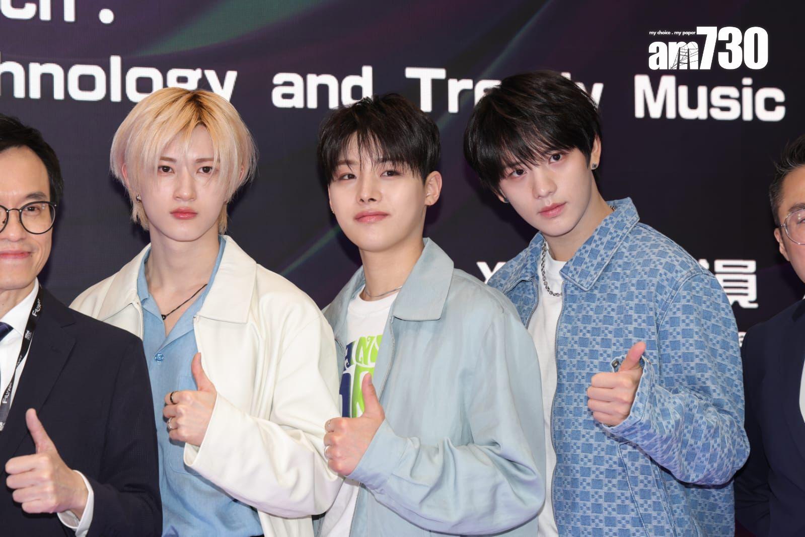 麥駿昇(右)屬港產男團XODIAC的香港成員。