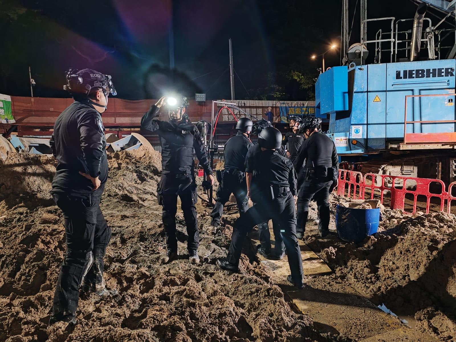 鰂魚涌濱海街16至22號地盤發現第二次世界大戰時的空投炸彈