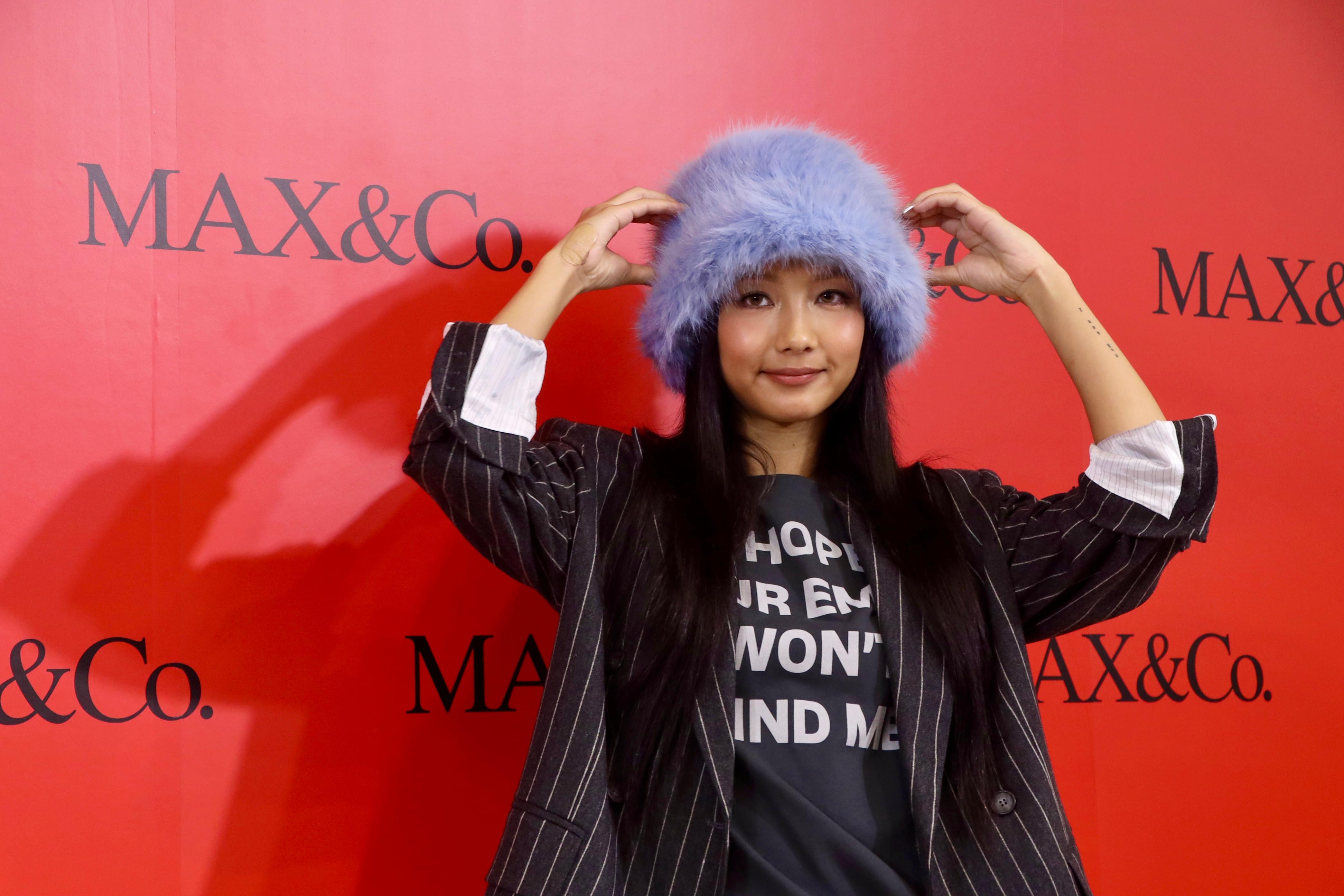 Marf稱COLLAR新歌《Riding High》已經拍了dance version,希望盡可以播出。