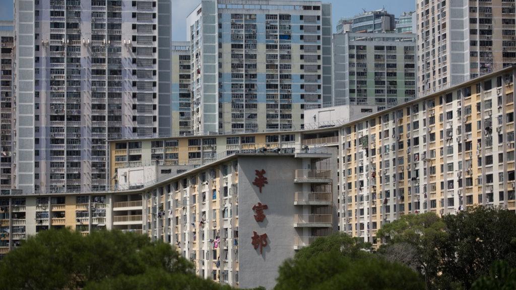 華富邨「無頭鬼」與「鬼拍手」