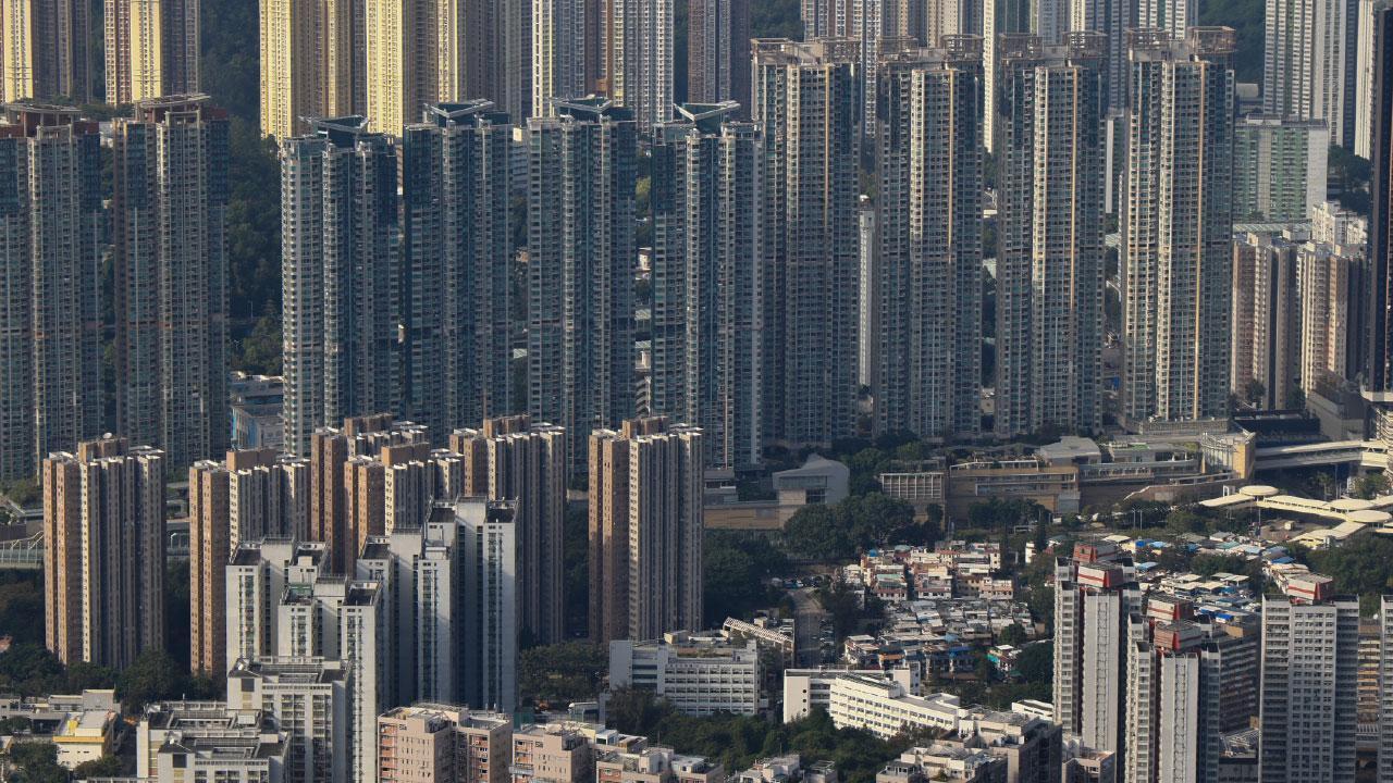 施政報告2025|傳放寬投資移民買樓門檻。(資料圖片)