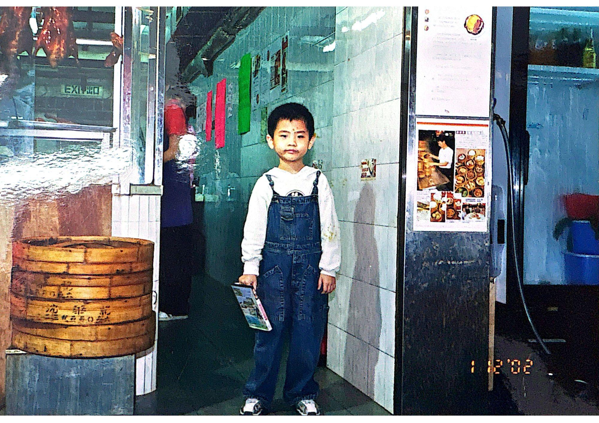 第二代Marco從小在金東大舖頭幫頭幫尾。(Marco提供照片)