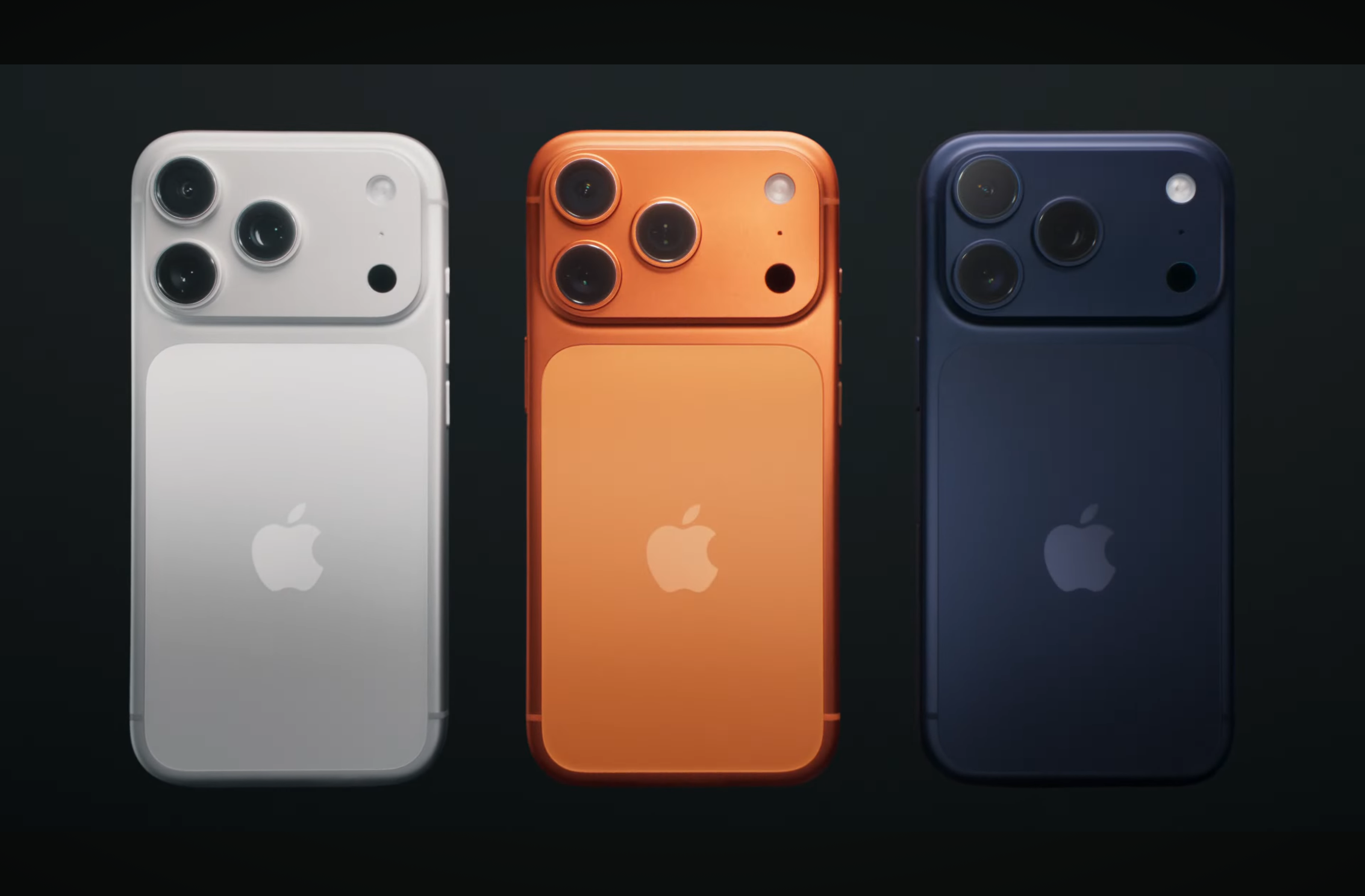 iPhone 17 Pro可供3種顏色選擇,包括宇宙橙、深墨藍色及銀色。