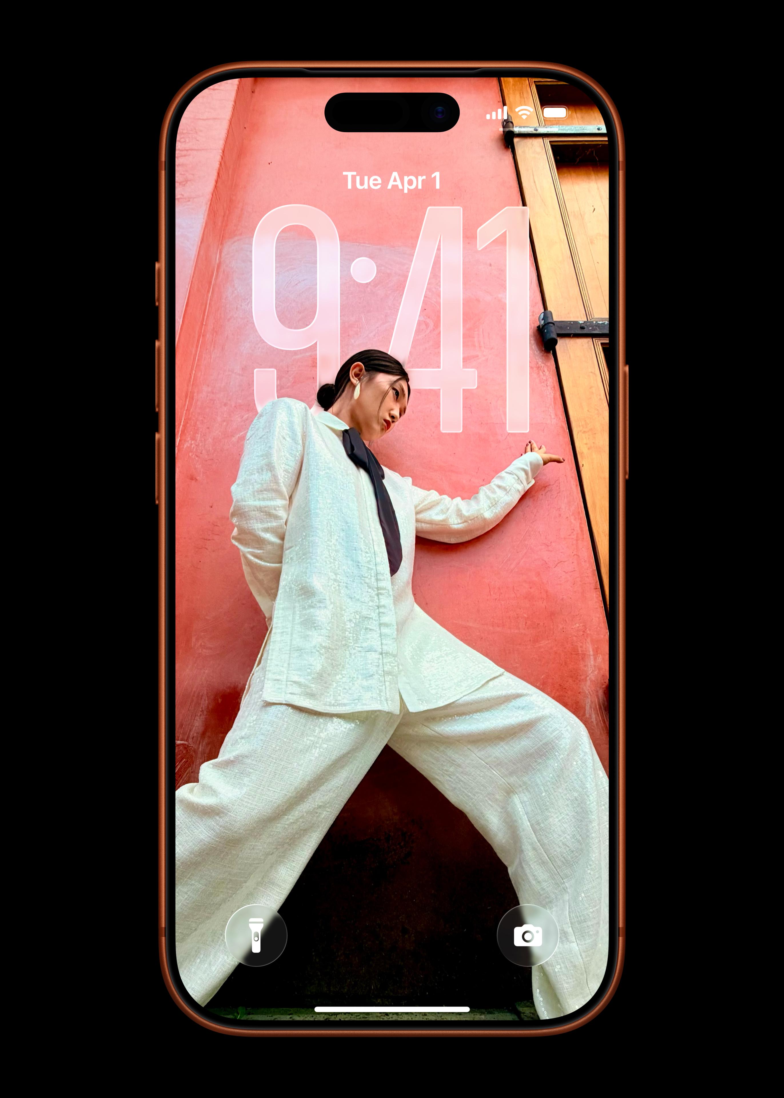 iPhone 17 Pro顯示屏有超瓷晶保護膜2及新防反光塗層。