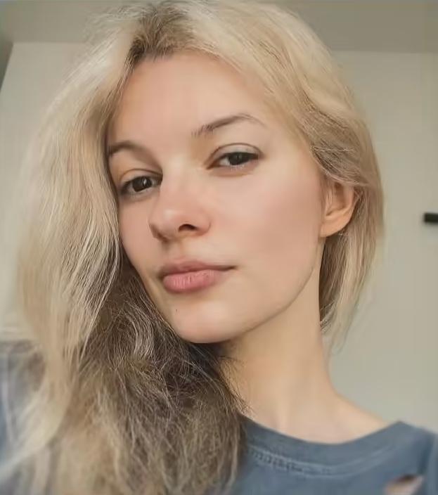 遇害的烏克蘭女子扎魯茨卡。(互聯網)