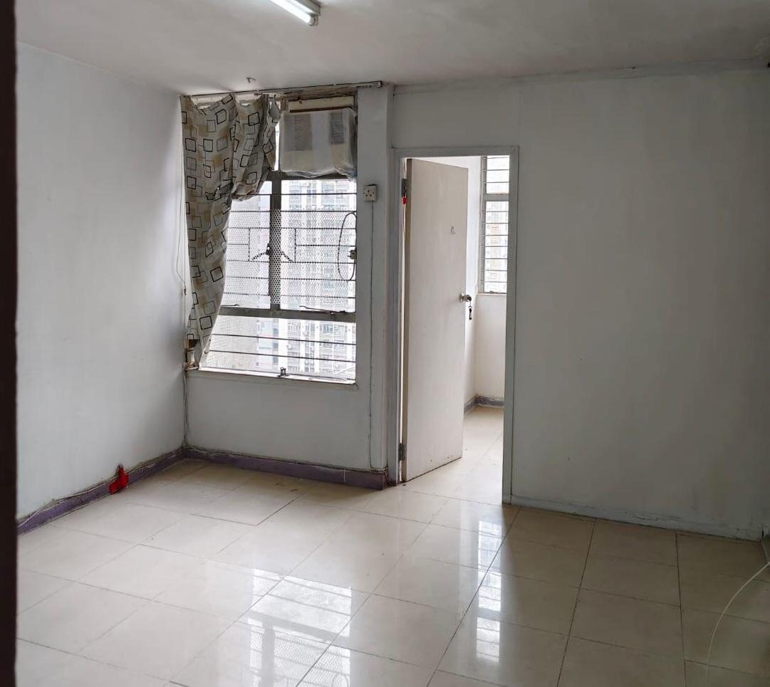 元朗公屋朗屏邨未補地價兩房戶,原業主2016年買入,今升值逾2倍易手。(代理提供)