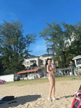 屯門娜娜指產後決定暫退,專心做家庭主婦。