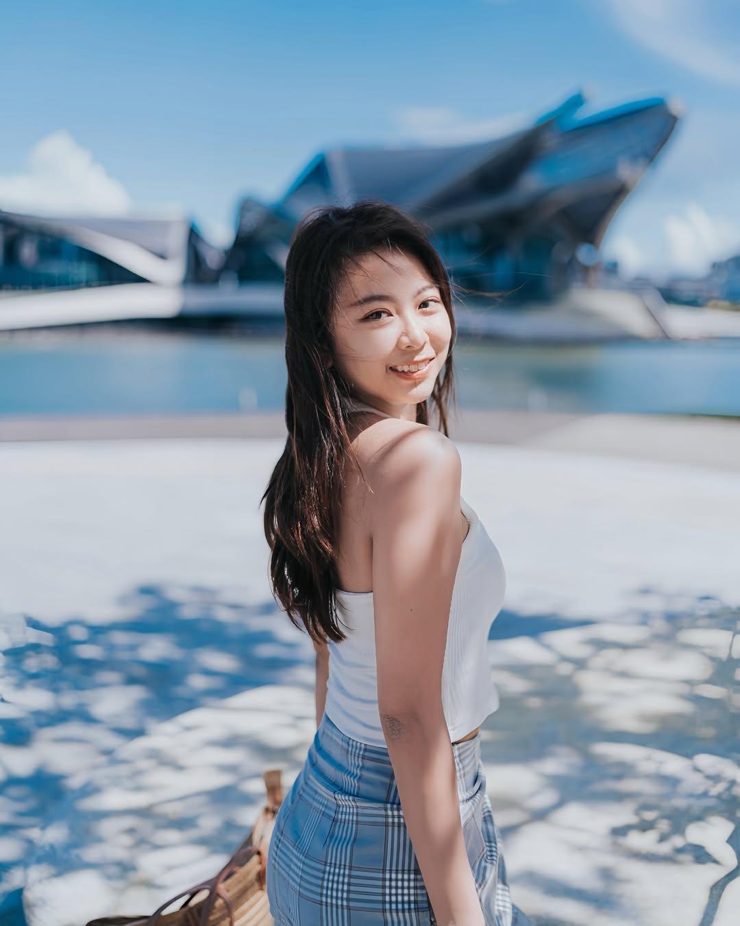 「作女郎」Natalie樣子非常GFable,青春可人。