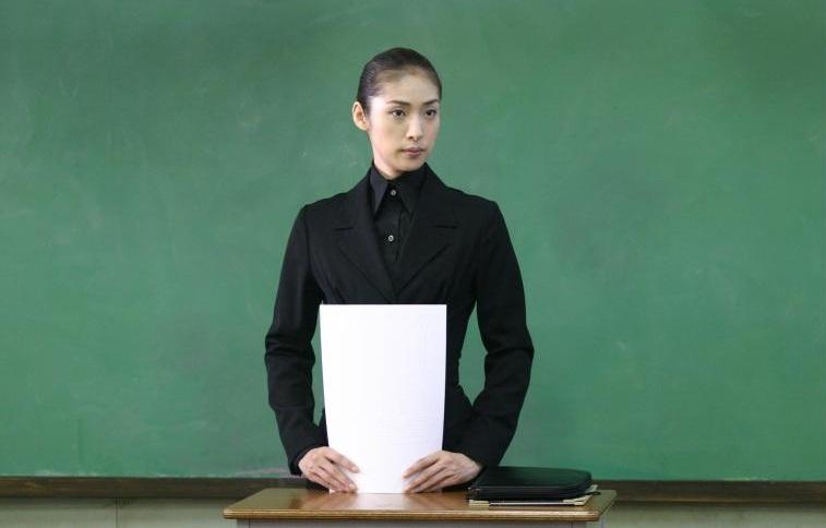 日劇《女王的教室》劇照。