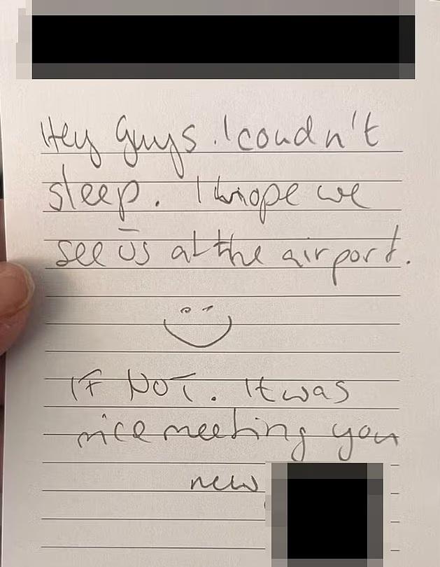 事主向傳媒提供當日的證據,圖為德國女乘客留字條,說她睡不著,要離開酒店,望稍後機場見。(互聯網)