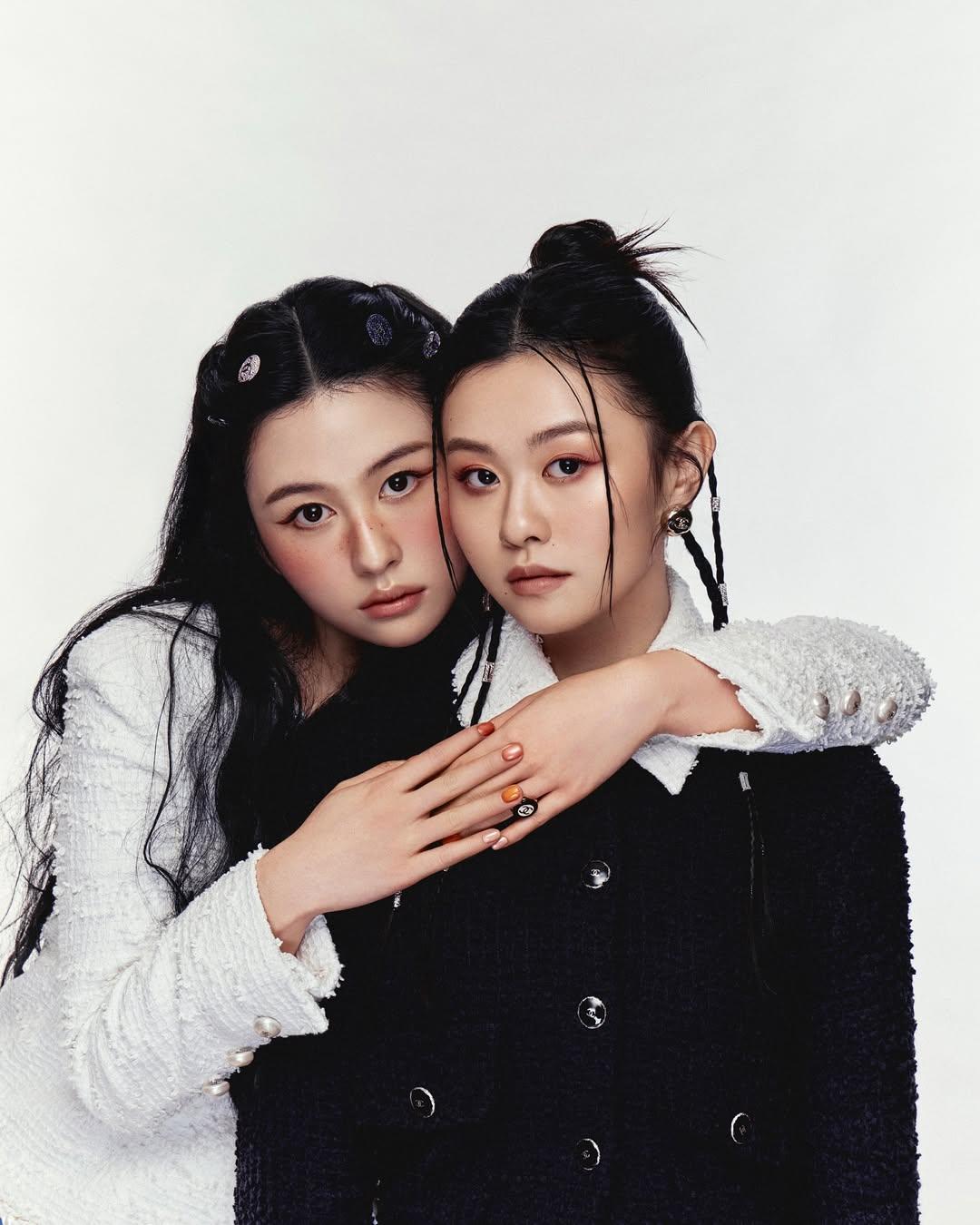 沈月與沈日兩姊妹拍廣告搵真銀。(IG@沈月)