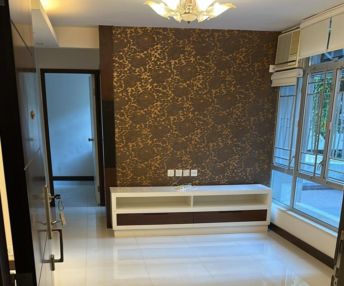 太古城兩房企裝蝕讓盤,全屋裝修雅緻新淨。(代理提供)