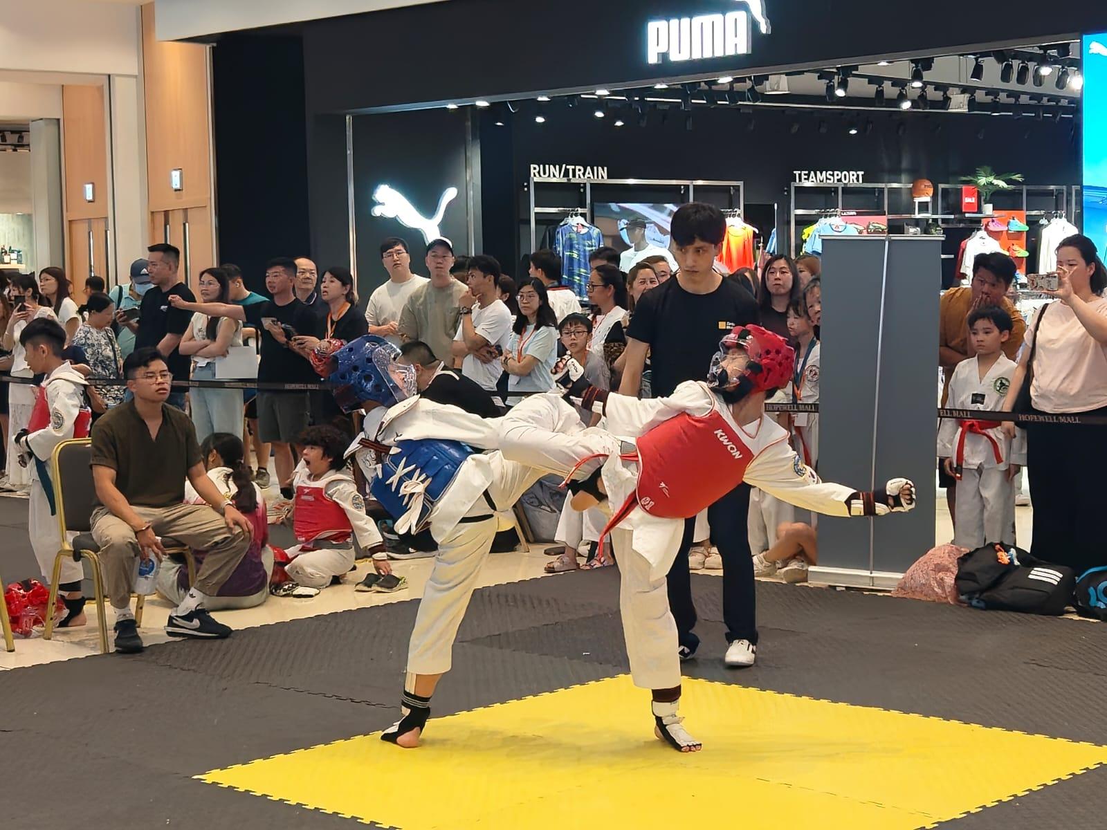 合和商場「全運集合 撐港隊!VIBE UP THE NATIONAL GAMES」