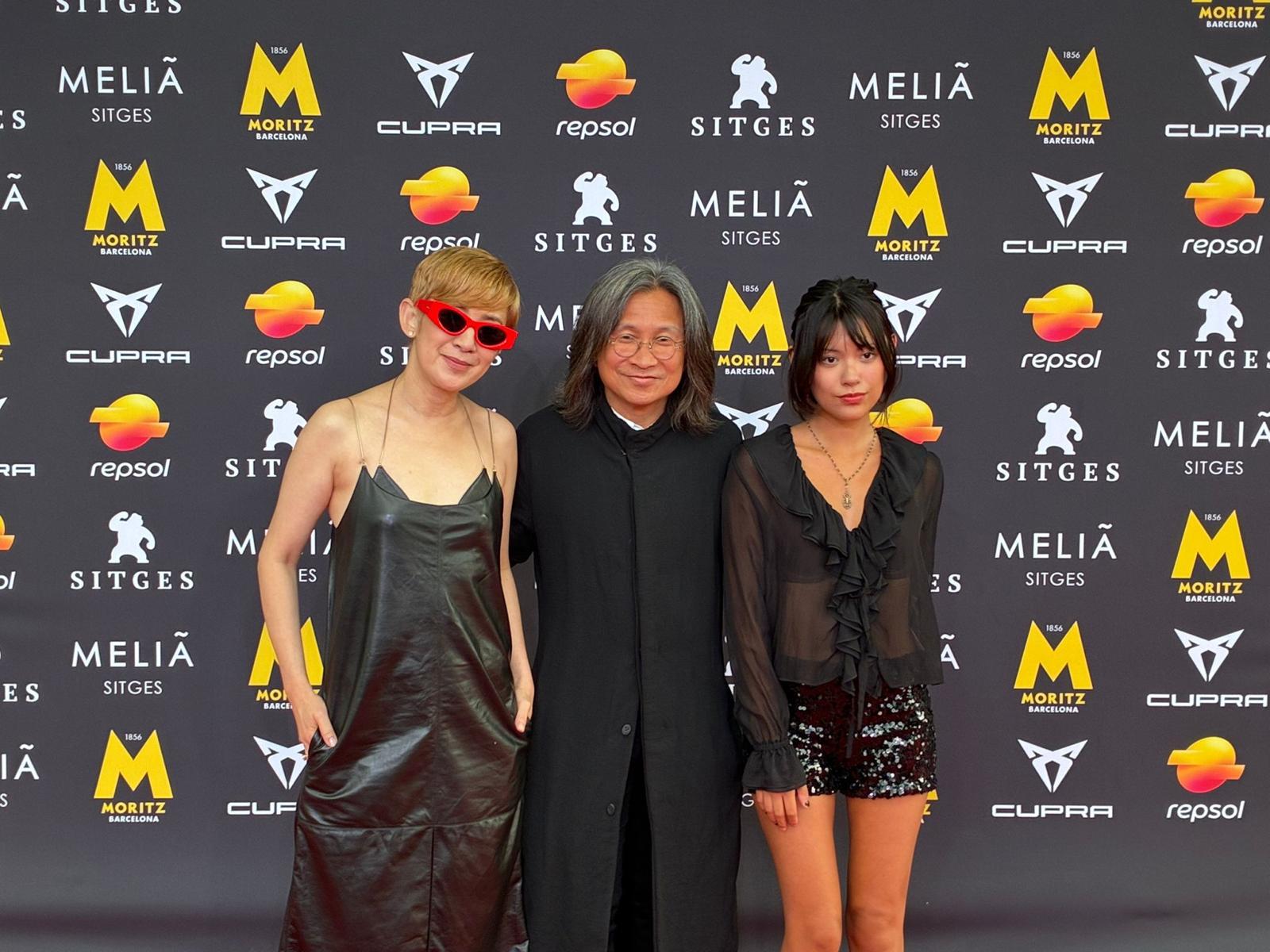 君如、Peter及其姨甥女Maisie。