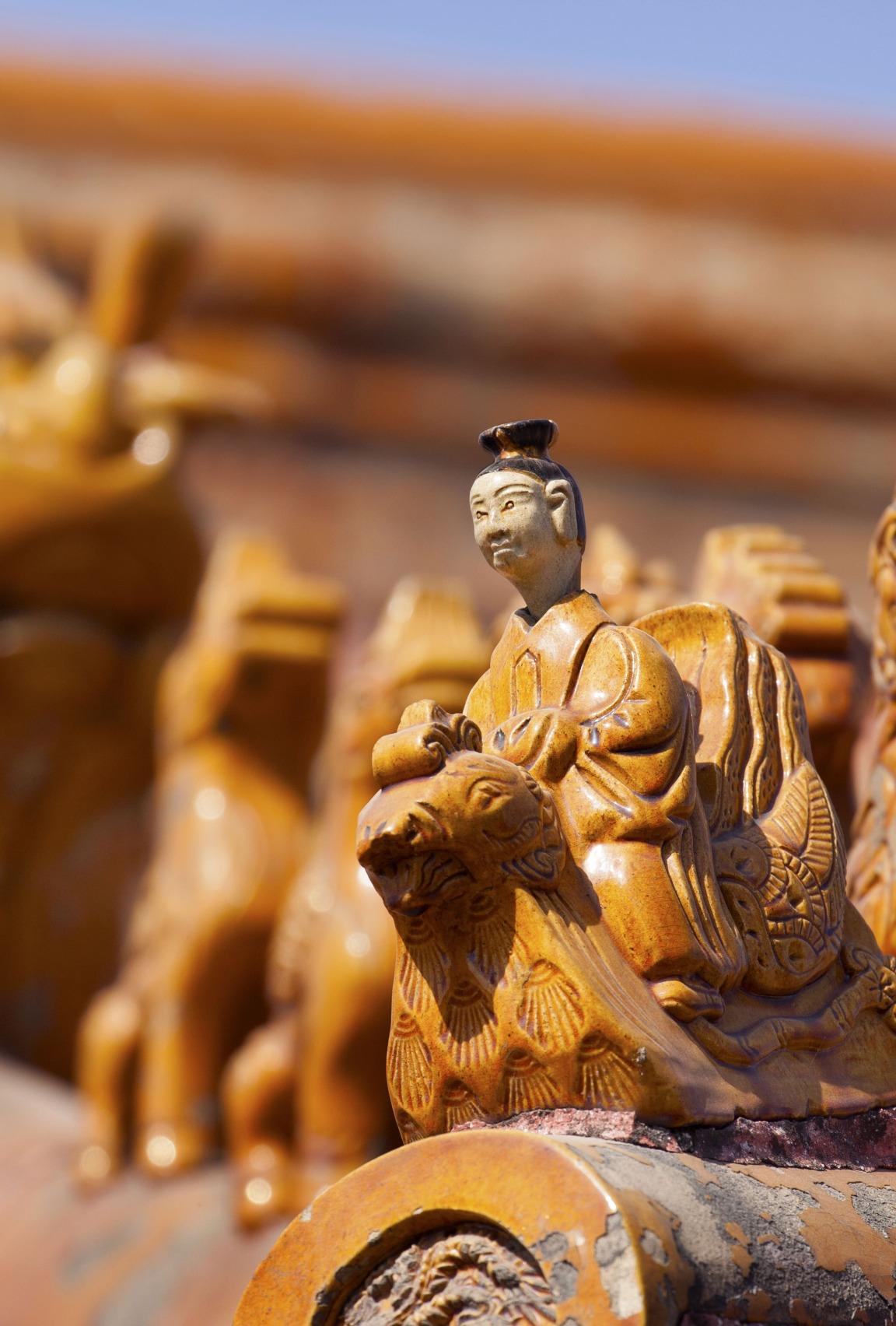 脊獸的排列次序講究,通常以騎鳳仙人為首,緊接着是動物造型的小獸。(圖片來源:Getty)