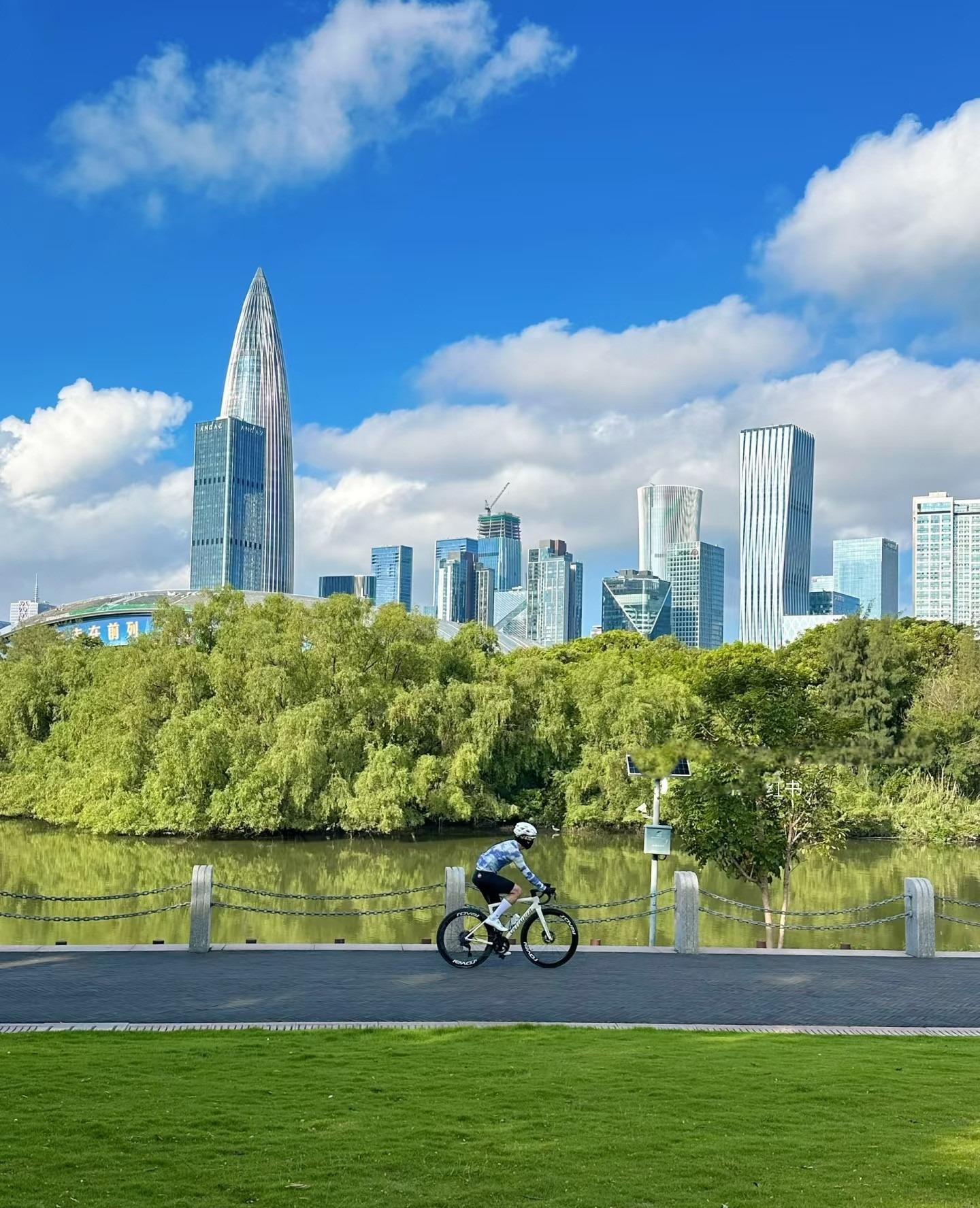 下游河道最寬闊,融合城市與自然景觀。(圖片來源:2979453625@小紅書)