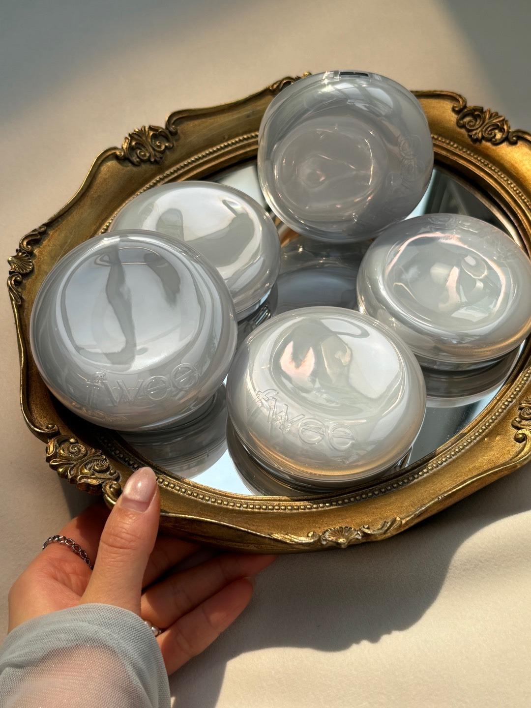 玻璃潤澤氣墊粉底最近在香港首度上架