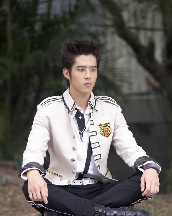 《終極三國》角色塑造極具辨識度,且深得原著精髓。主角關羽(胡宇威 飾)便是典範:其武藝高強、言出必行的性格,完美承襲了原著中「義薄雲天」的精神內核,塑造得形神兼備。(圖片來源:網上圖片)