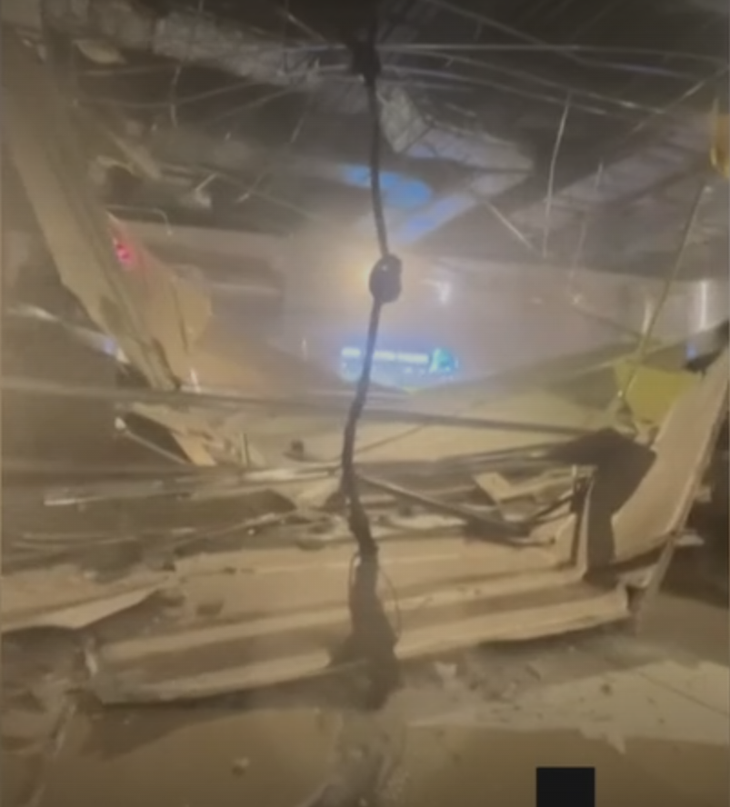 菲律賓6.9級地震教堂大鐘墮地 猛烈搖晃街上民眾嚇到緊緊擁抱(有片)