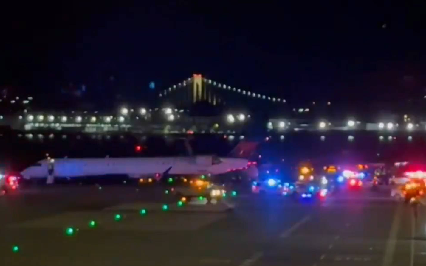 達美航空兩飛機滑行時相撞 撞毀機鼻機翼脫落最少1人傷