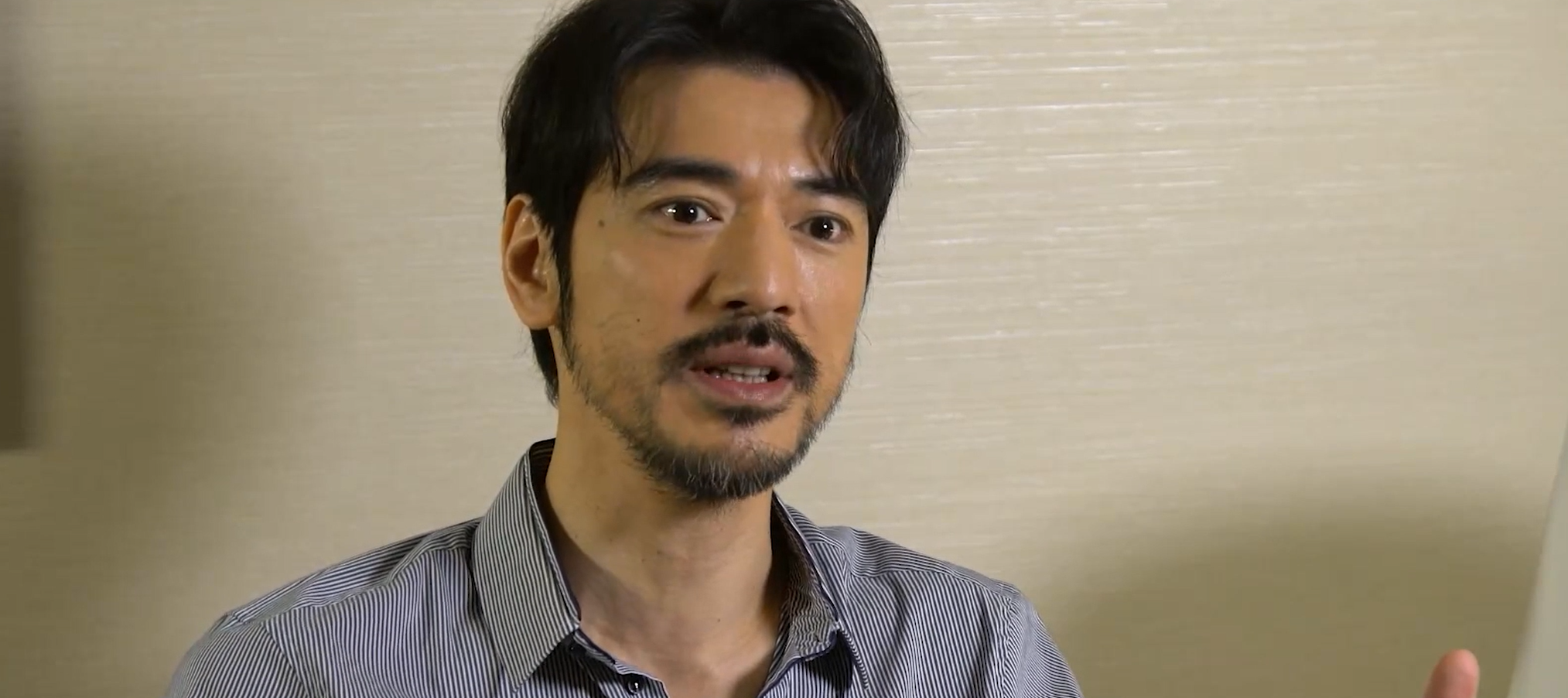 片方今日就公開金城武長達21分鐘的訪問,分享了他對李霧童這個角色的理解和設定