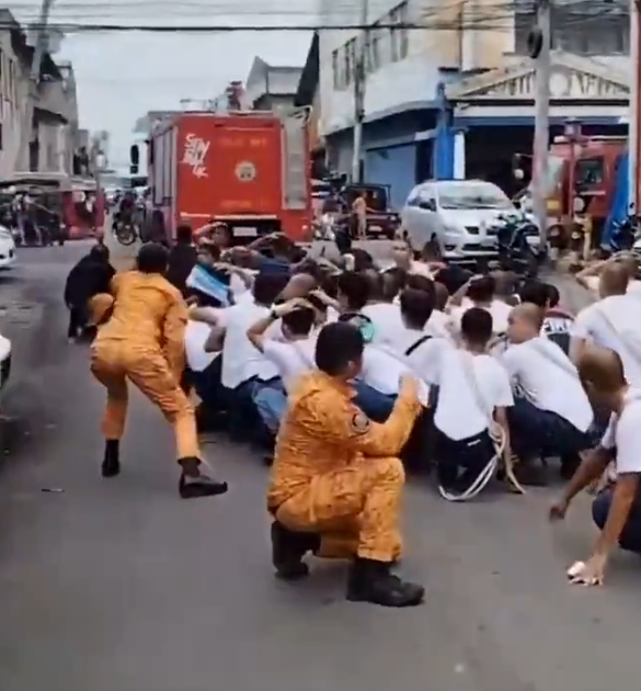 菲律賓棉蘭老島附近發生強烈地震,菲律賓地震局錄得黎克特制7.6級地震(X)