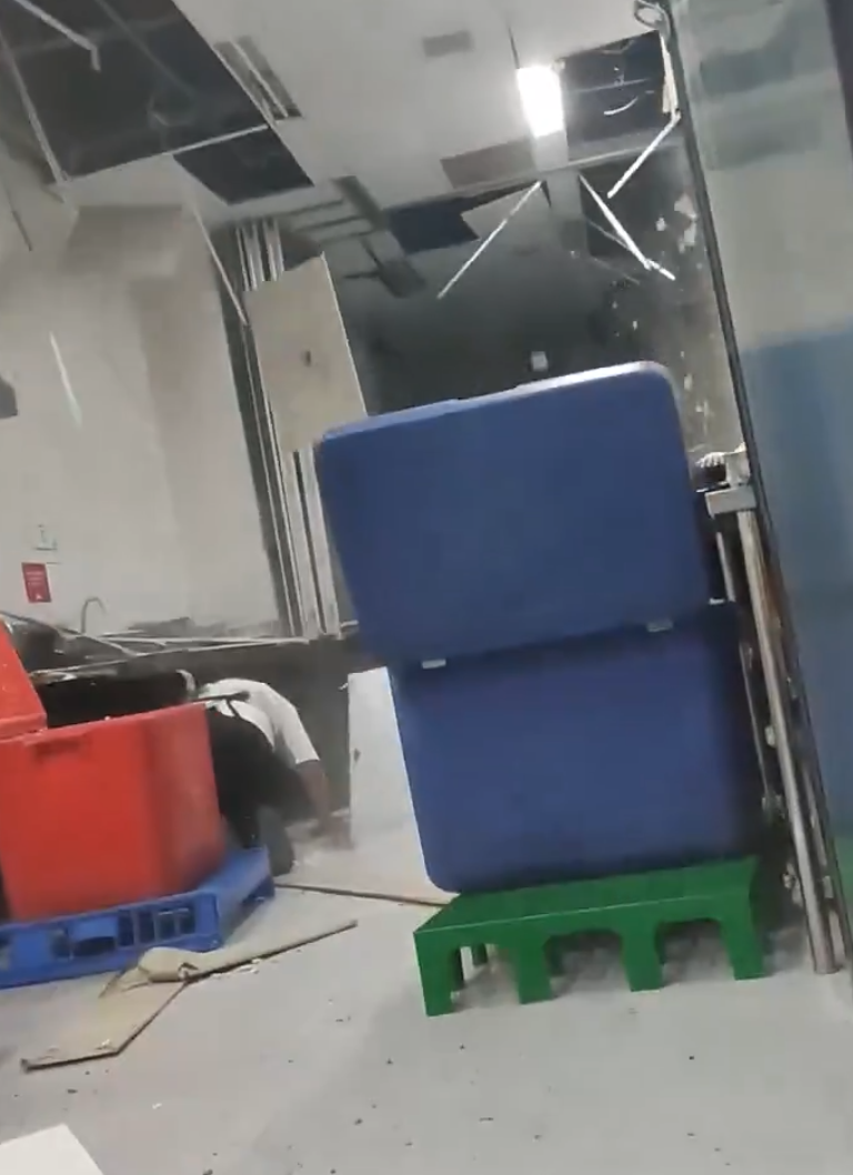 菲律賓棉蘭老島附近發生強烈地震,菲律賓地震局錄得黎克特制7.6級地震(X)