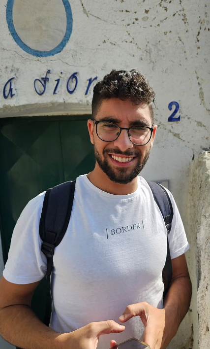 大衛被擄前身型健碩。(互聯網)