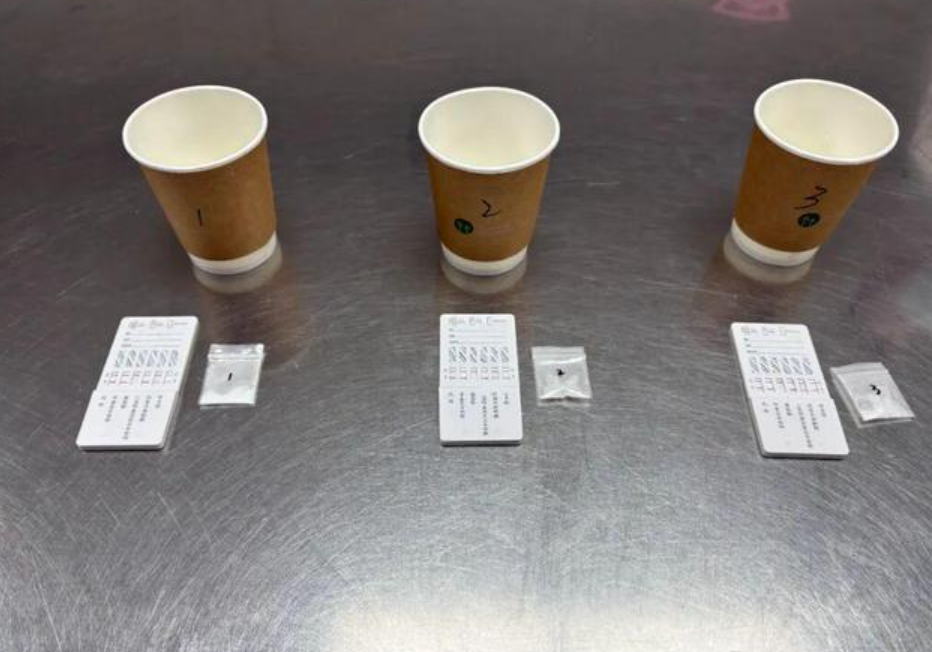 一名女子疑在香港吸食K粉(氯胺酮)後企圖經羅湖口岸入境內地,惟因鼻上殘留白色粉末被關員發現,最終在其身上搜出多包毒品,當場被拘捕。(影片截圖)