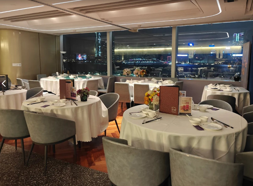 已開業38年、位於金鐘中信大廈的「海都酒家」近日貼出告示,稱由於租約期滿,將於11月1日結業(網上圖片)