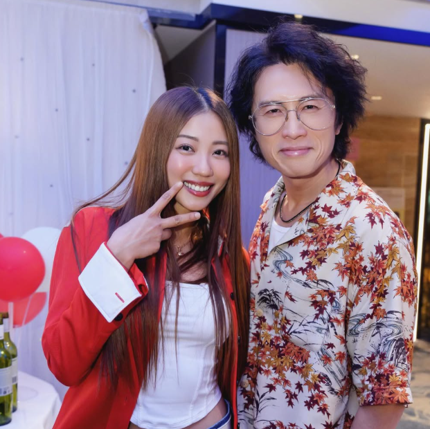 芯駖與黃子華合作拍戲,大讚對方非常友善。(IG@芯駖)