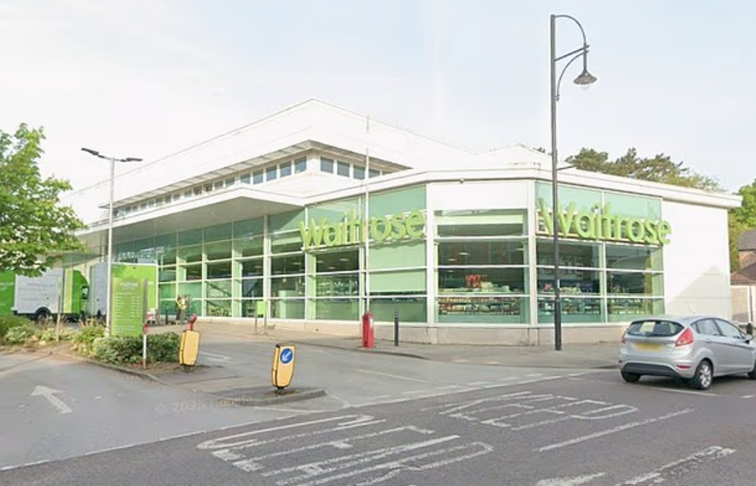 涉事超市。(互聯網)