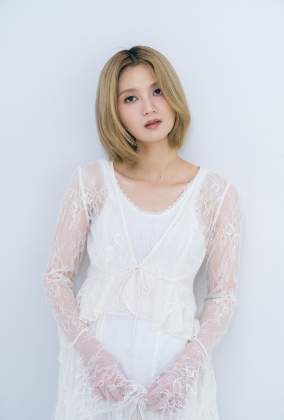 朱芸編首個個人音樂會,邀黃妍跨界登場。