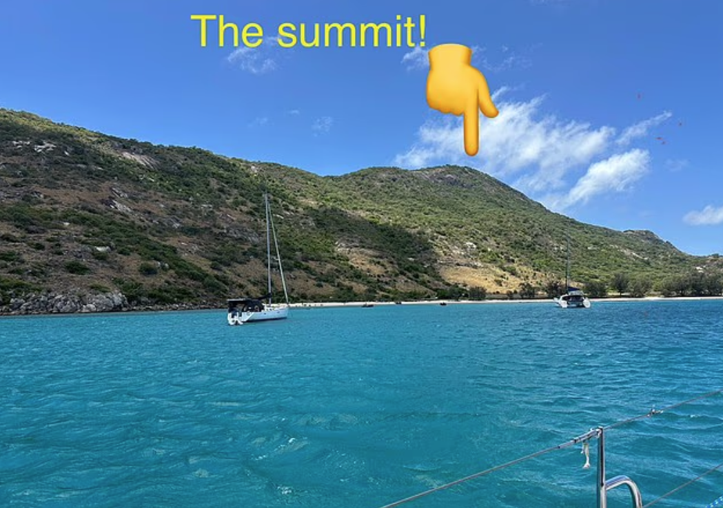 郵輪人員起初不知婦人仍留在蜥蝪島未有登船。(互聯網)