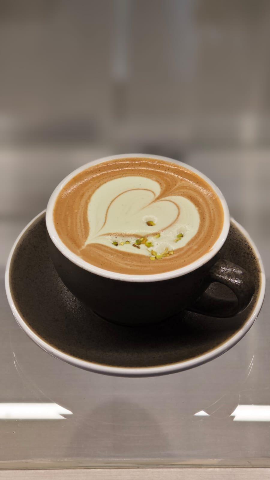 開心果朱古力咖啡 (熱)