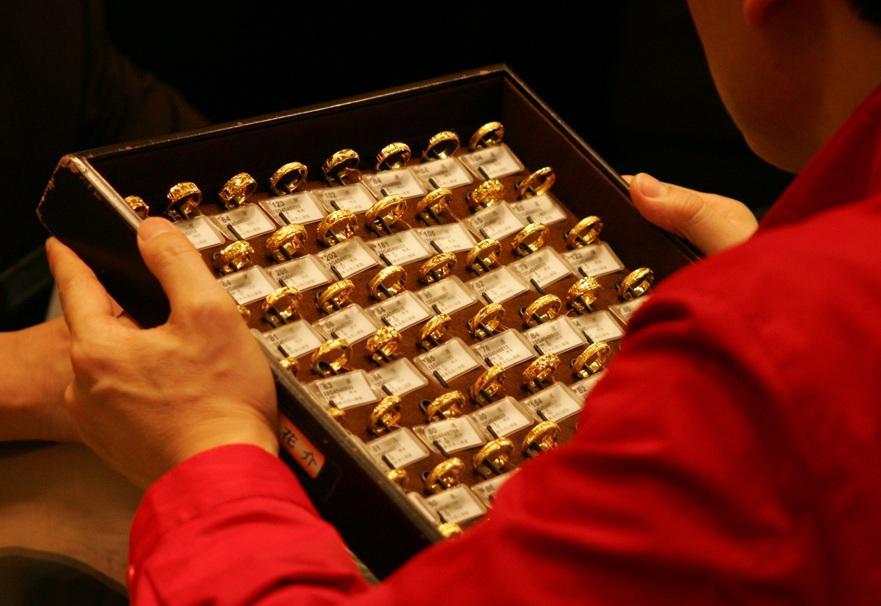 國際黃金價格今年屢創新高,累計漲幅已超過六成。(資料圖片)