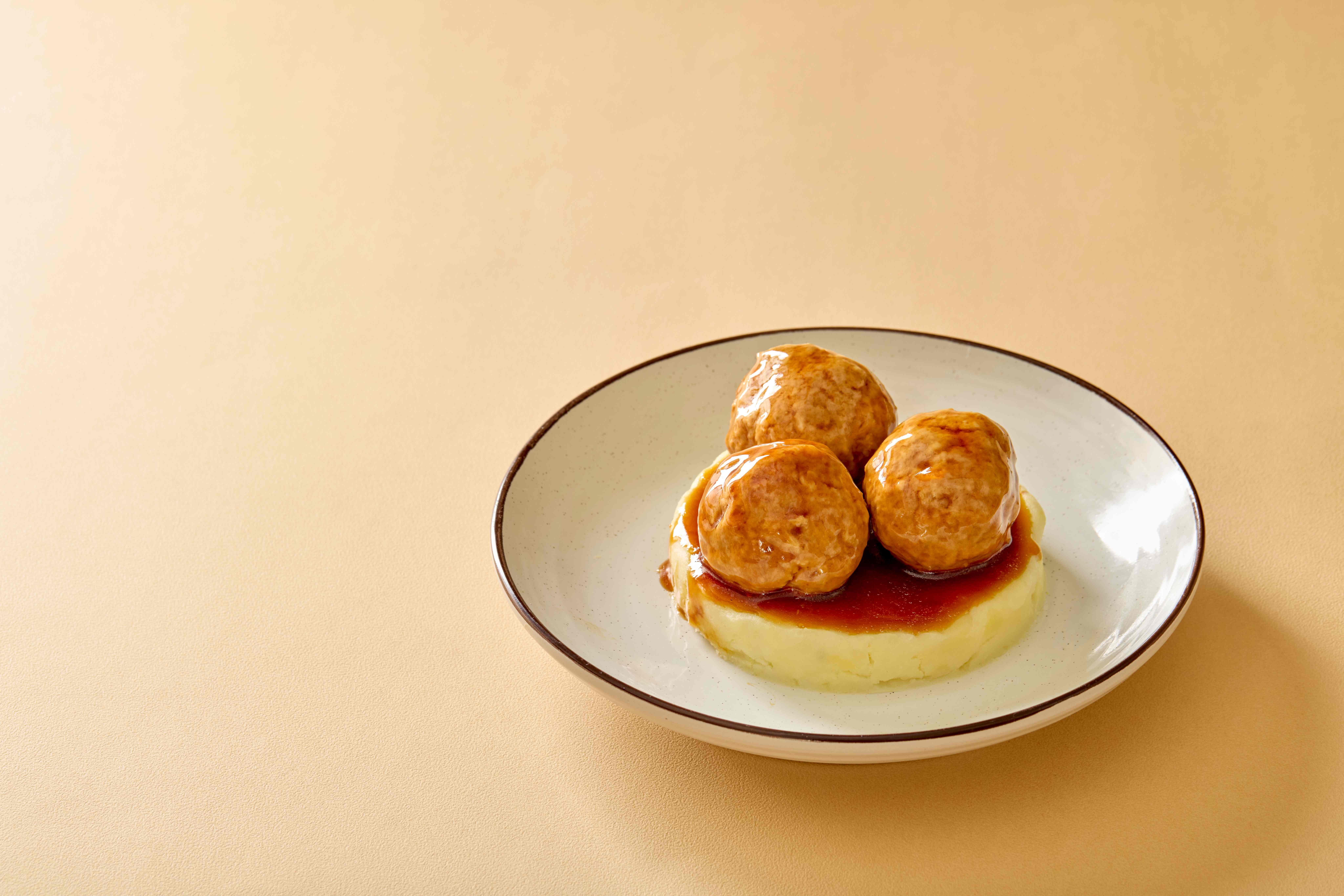 黃金紅燒獅子頭 等級 7EC (容易咀嚼) $88