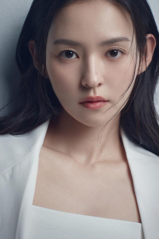 童星出身的金允慧,擁有不少fans。