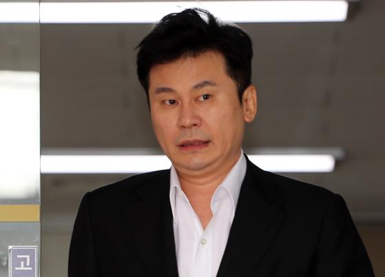 扑春的狀書指,梁鉉錫拖欠345萬元。