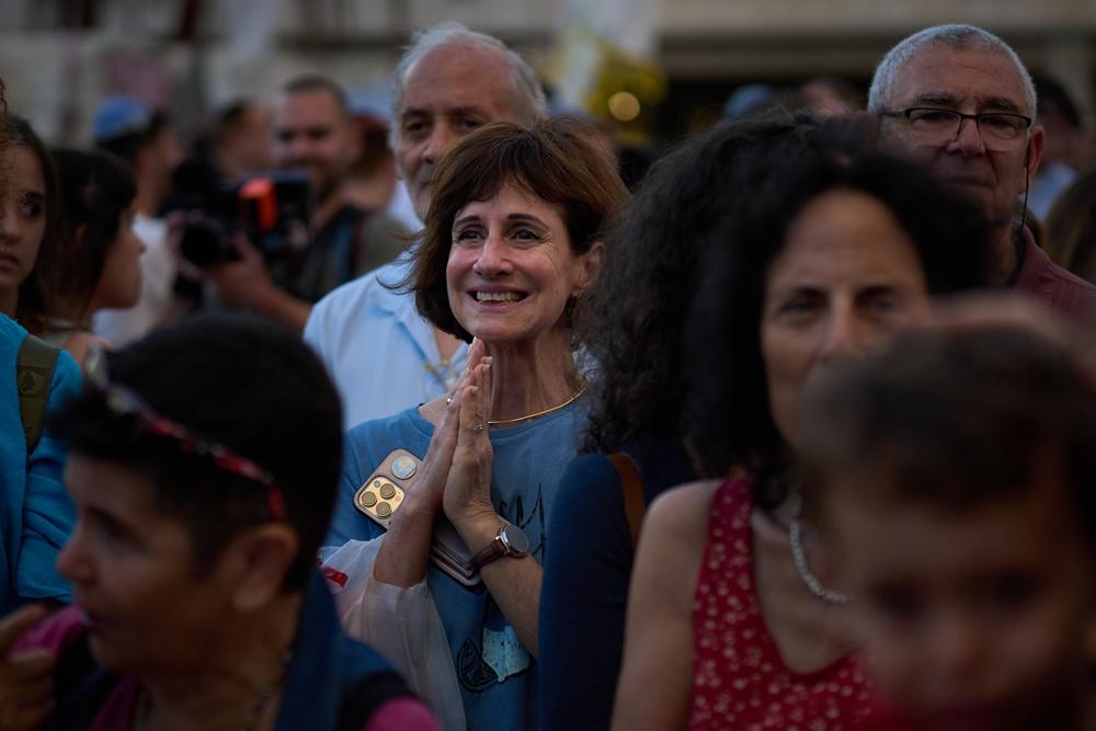 以巴衝突,以色列:以哈今日交換人質,特朗普:戰爭已結束。(AP)