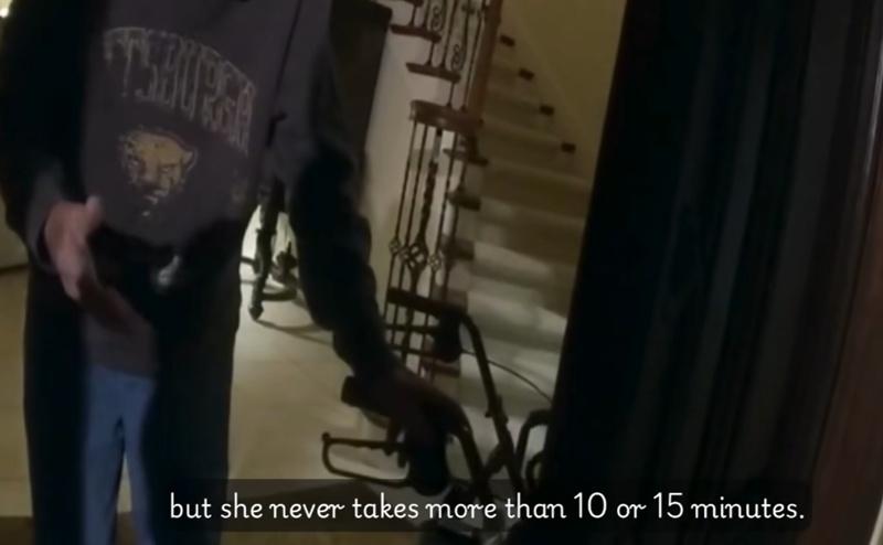 老翁非常擔心報警:「她帶狗出門,大多10至15分鐘就會回來,從沒走這麼久過」。(FB)