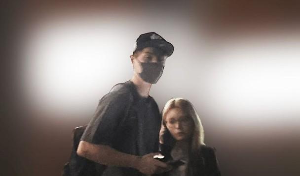 高橋藍與26歲大胸網紅uka.拍拖一年。