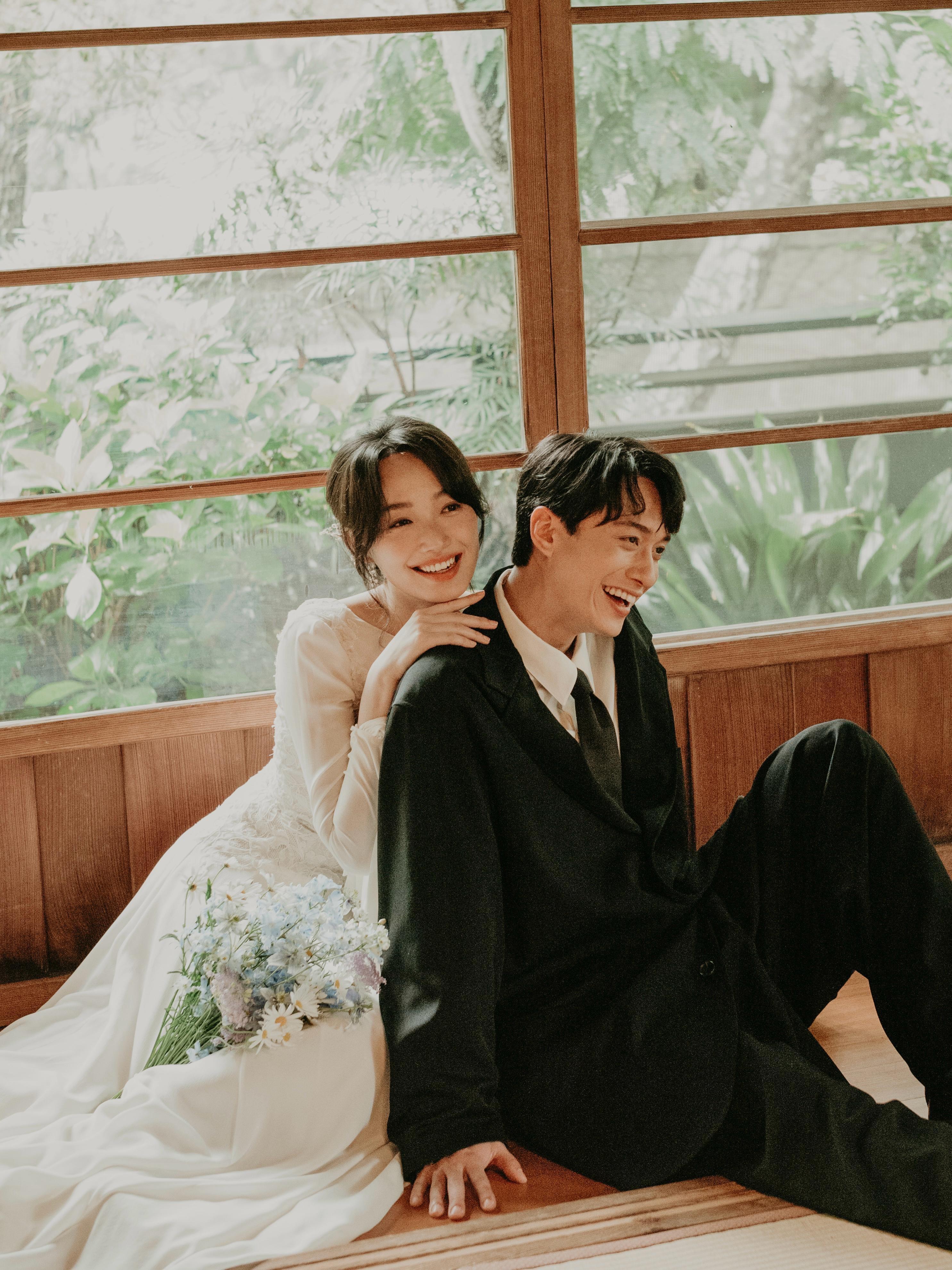 劉俊謙與蔡思韵今日宣布在日本完婚。